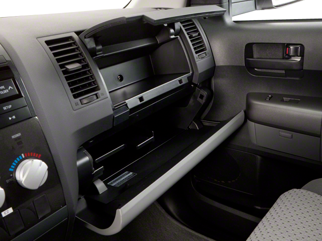 2013 Toyota Tundra Grade 5.7L V8 w/FFV (A6)