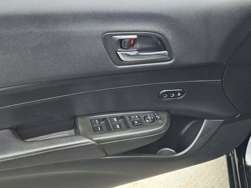 2017 Acura ILX w/Premium Pkg