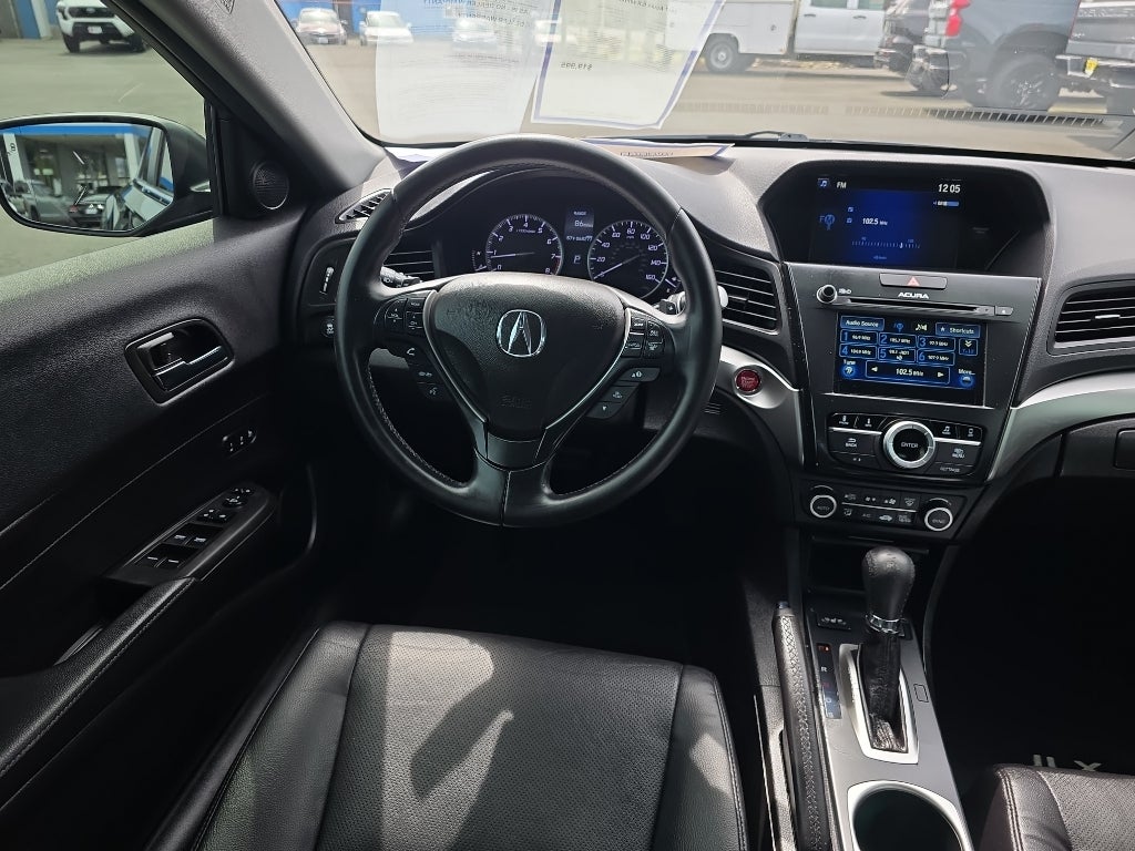 2017 Acura ILX w/Premium Pkg
