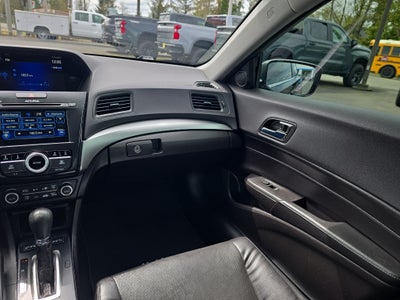 2017 Acura ILX w/Premium Pkg