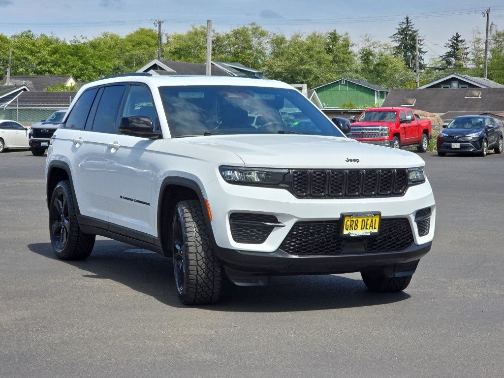 2023 Jeep Grand Cherokee Altitude