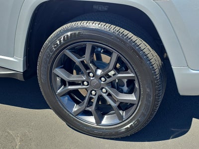 2023 Jeep Grand Cherokee 4xe 30th Anniversary