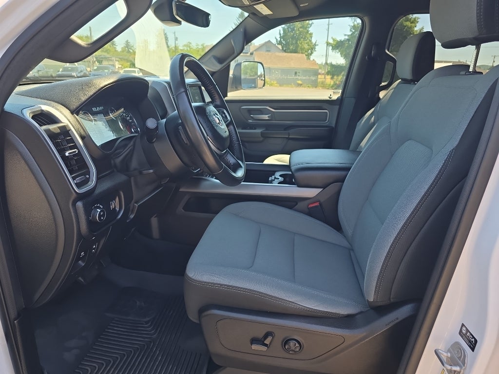 2021 RAM 1500 Big Horn Crew Cab 4x4 6'4" Box