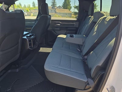 2021 RAM 1500 Big Horn Crew Cab 4x4 6'4" Box