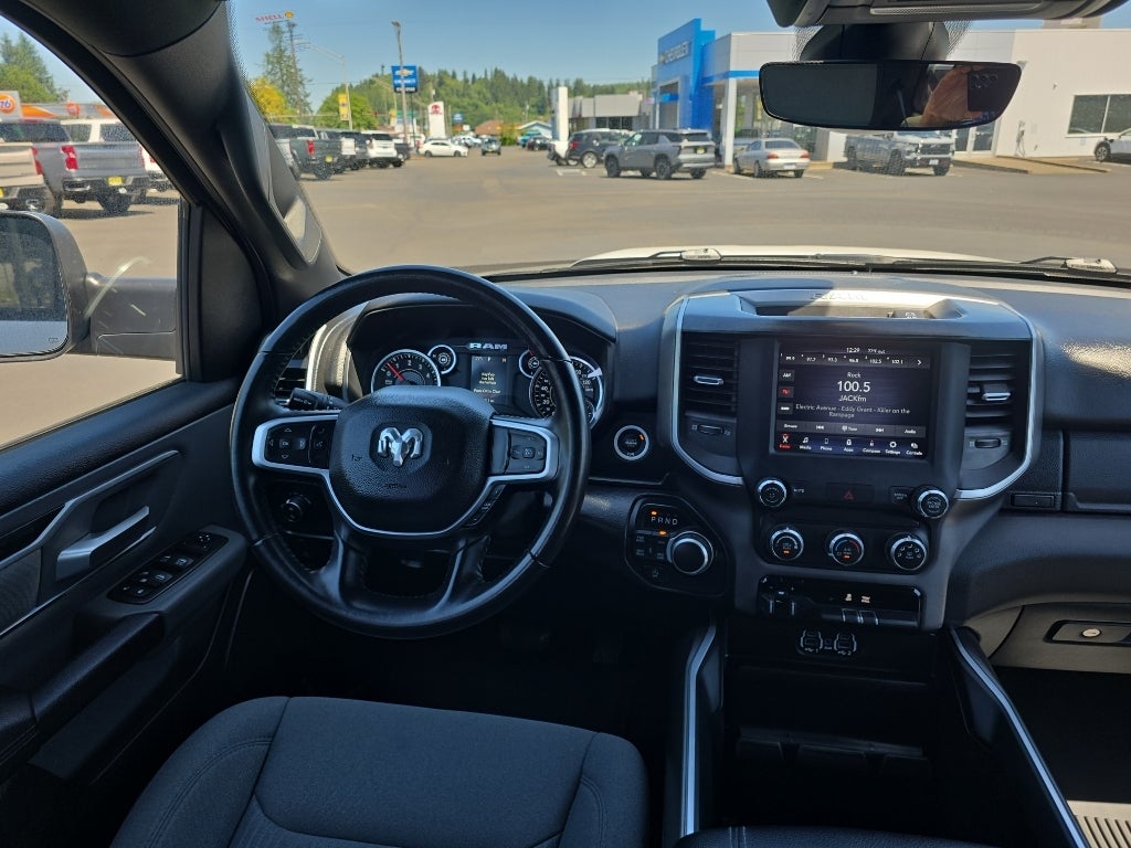 2021 RAM 1500 Big Horn Crew Cab 4x4 6'4" Box