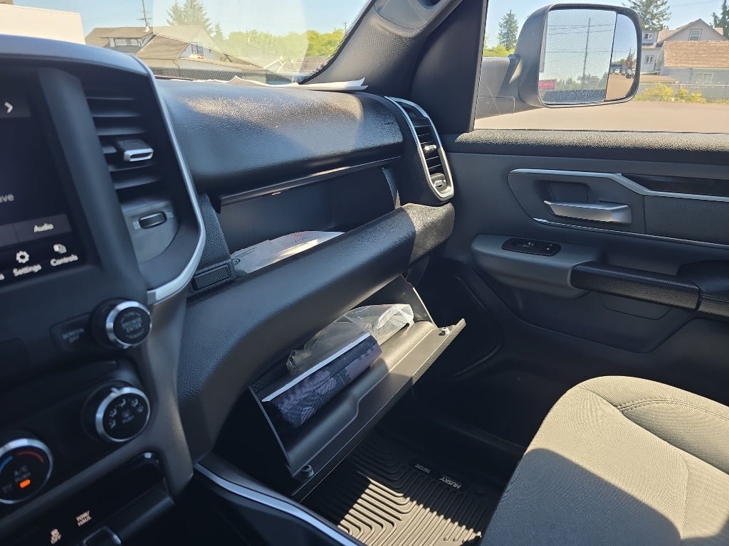 2021 RAM 1500 Big Horn Crew Cab 4x4 6'4" Box