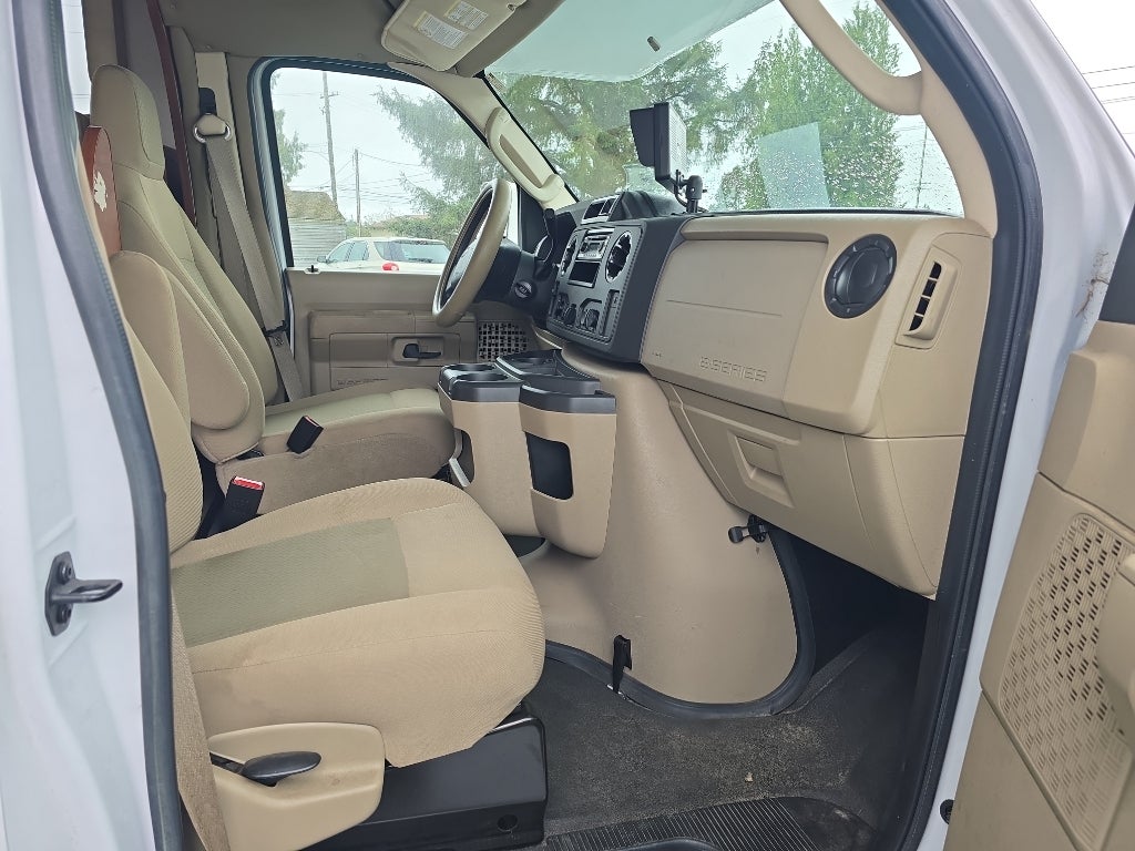 2014 Ford Econoline Commercial Cuta Base