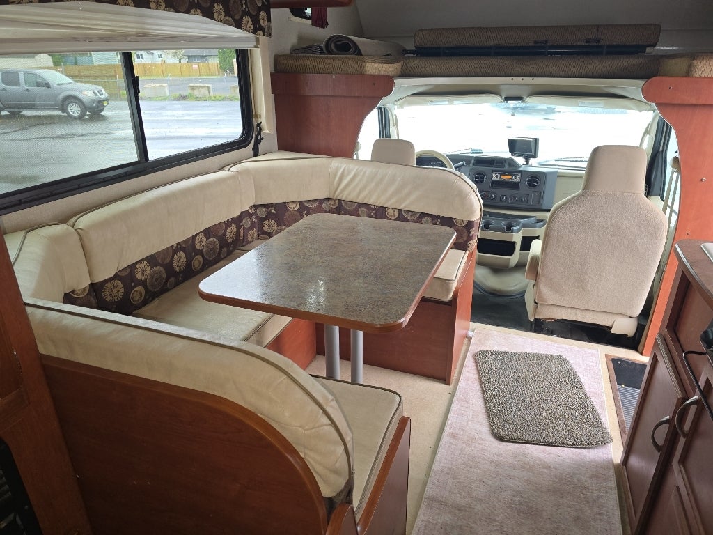 2014 Ford Econoline Commercial Cuta Base