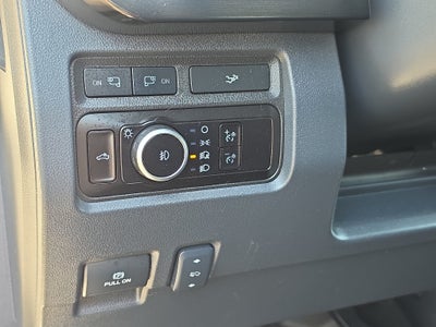 2023 Ford F-350 LARIAT