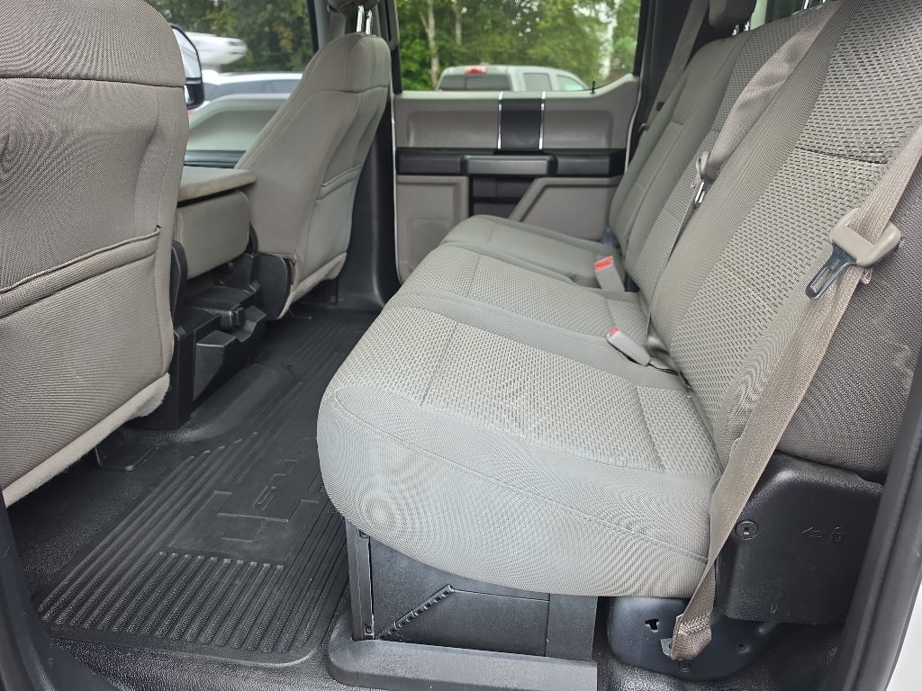 2017 Ford Super Duty F-350 SRW Platinum
