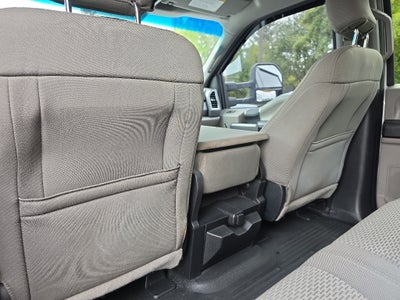 2017 Ford Super Duty F-350 SRW Platinum