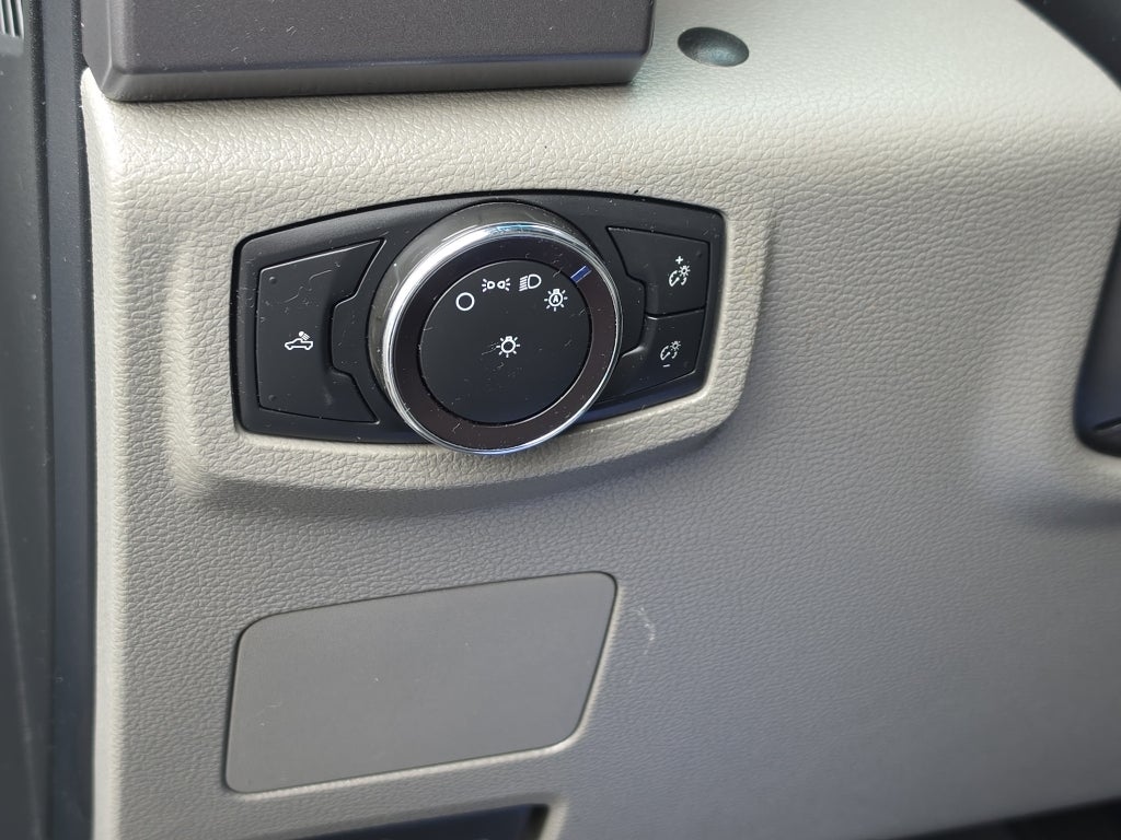 2017 Ford Super Duty F-350 SRW Platinum