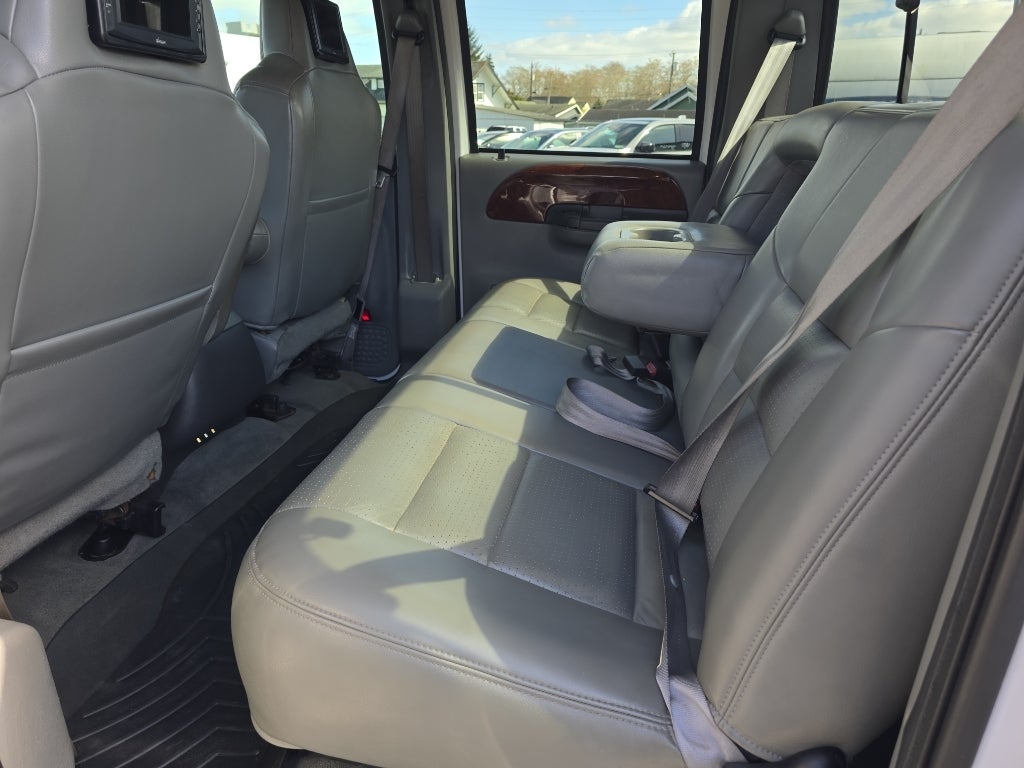 2003 Ford Super Duty F-350 SRW XL