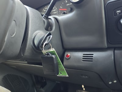 2003 Ford Super Duty F-350 SRW XL