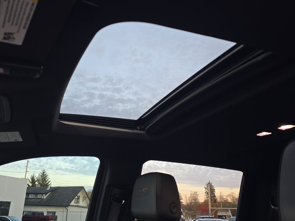 2024 Chevrolet Silverado 3500 HD High Country