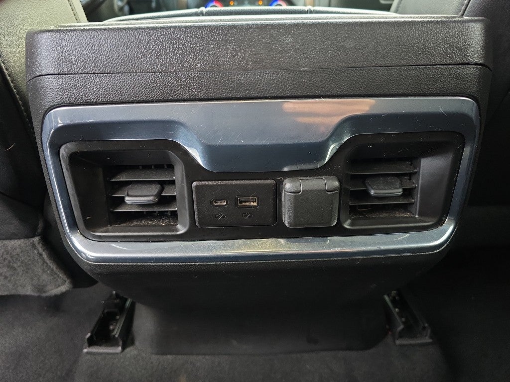 2022 Chevrolet Silverado 3500 HD High Country