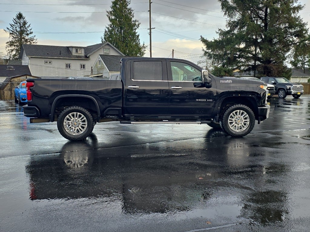 2022 Chevrolet Silverado 3500 HD High Country