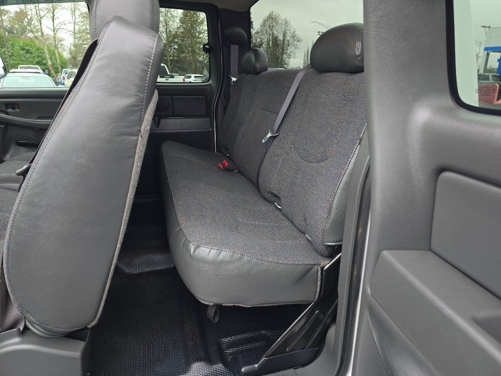 2006 Chevrolet Silverado 2500 HD Work Truck