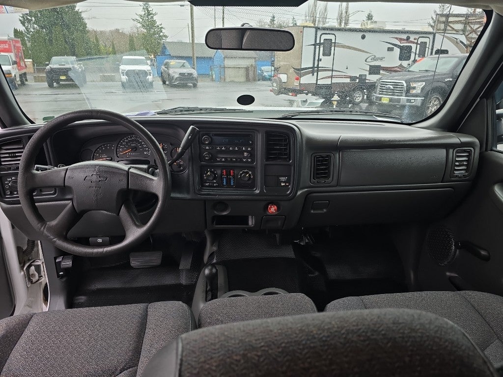 2006 Chevrolet Silverado 2500 HD Work Truck