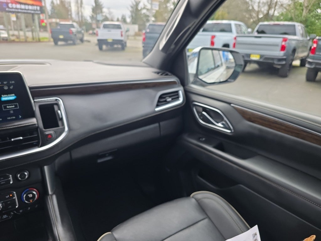 2023 Chevrolet Suburban Premier