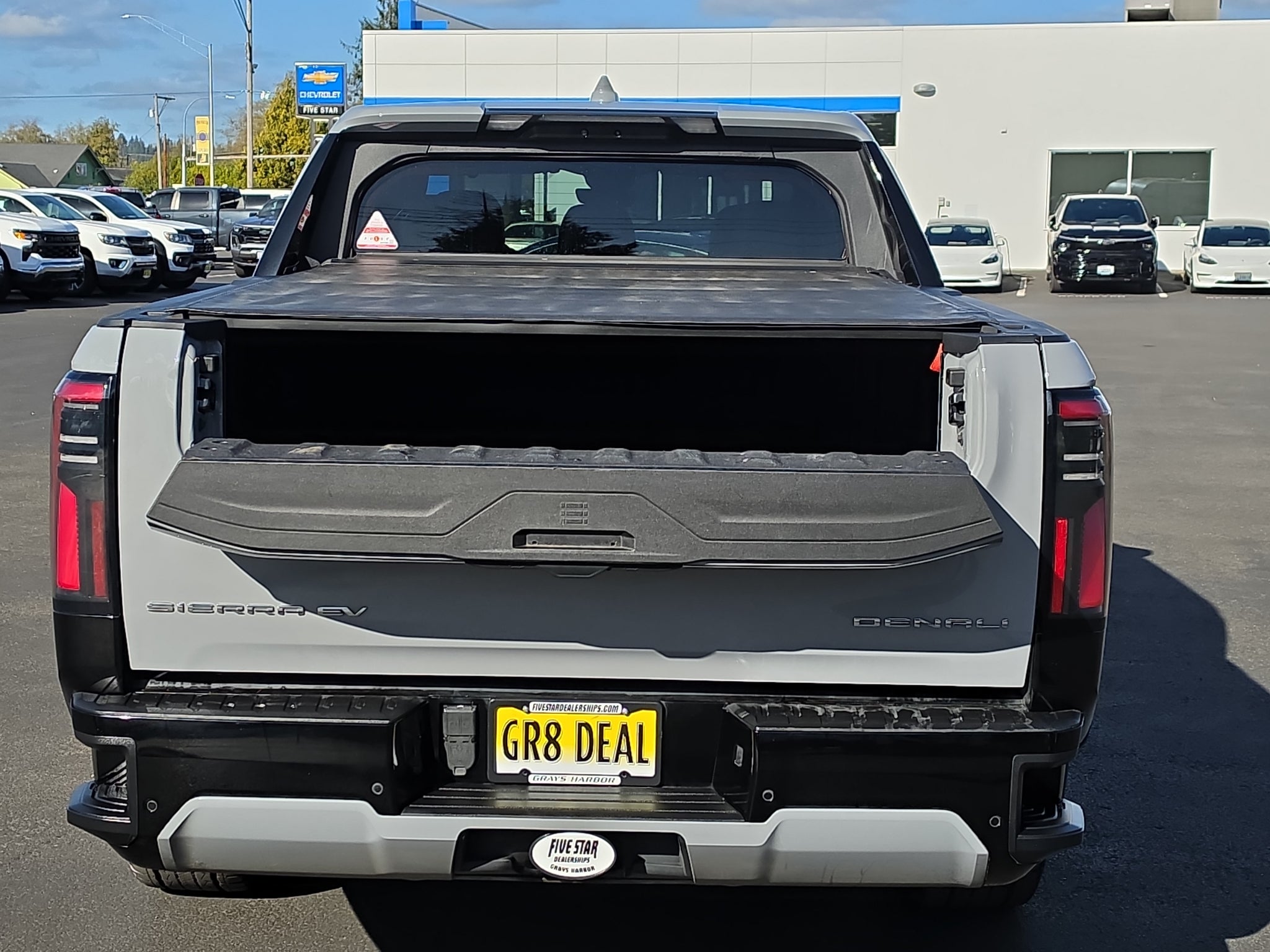 2025 GMC Sierra EV Extended Range Denali