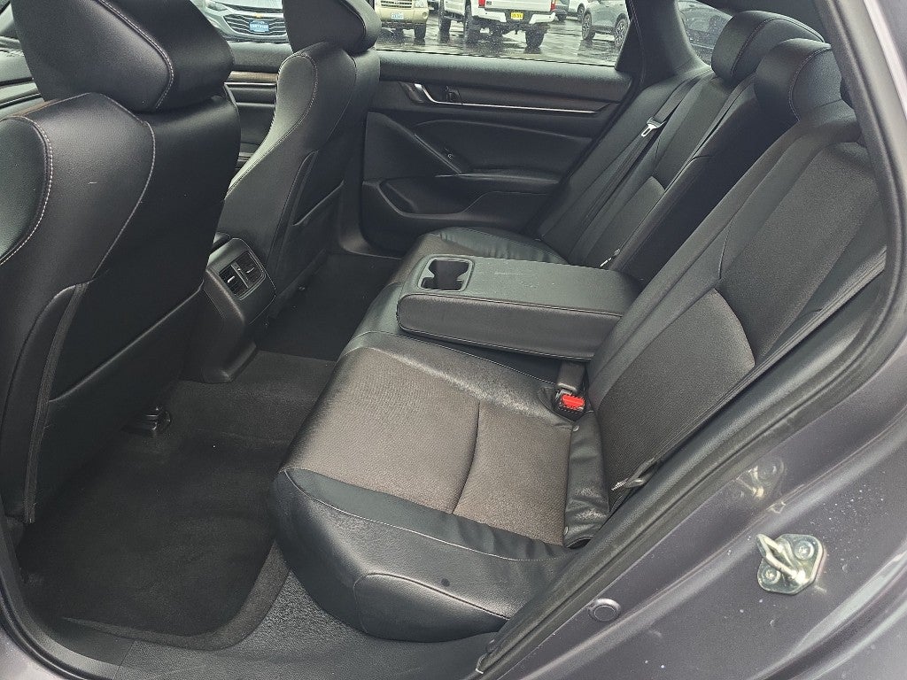 2018 Honda Accord Sedan Sport 2.0T