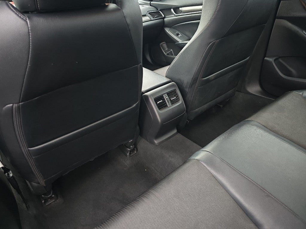 2018 Honda Accord Sedan Sport 2.0T