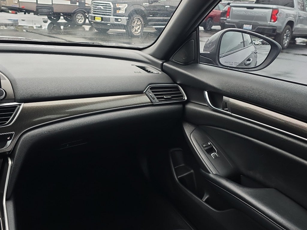 2018 Honda Accord Sedan Sport 2.0T