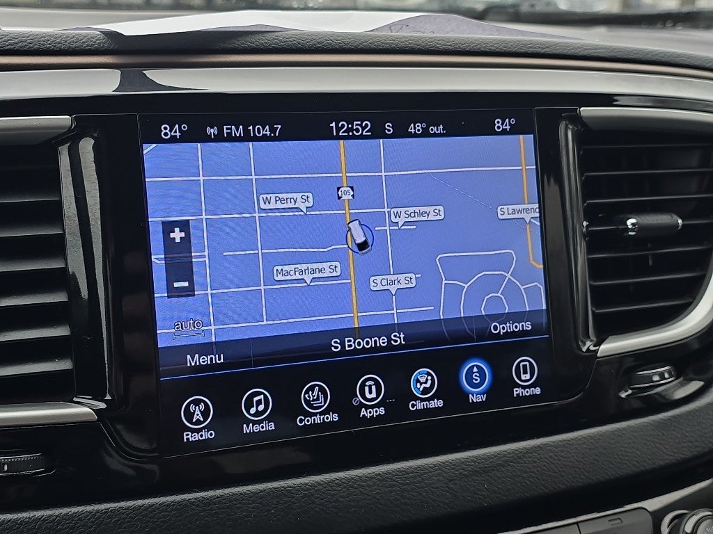 2017 Chrysler Pacifica Touring-L