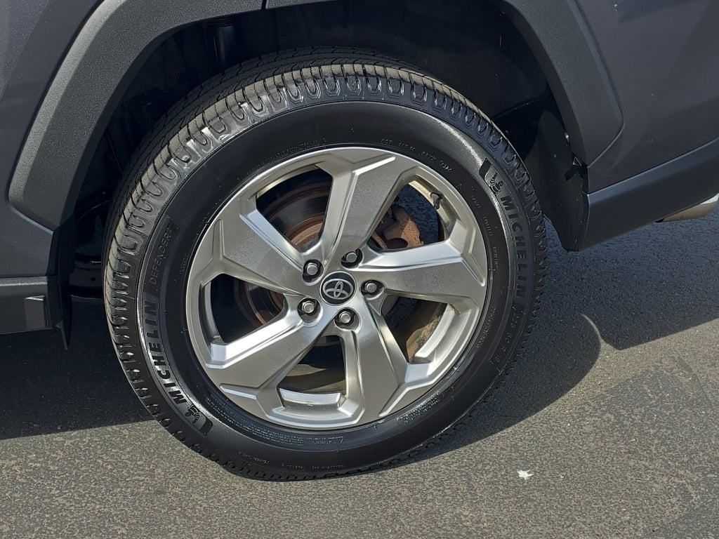 2021 Toyota RAV4 Hybrid Hybrid LE