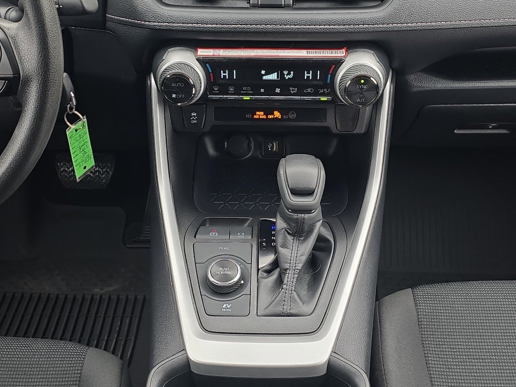 2025 Toyota RAV4 Hybrid Hybrid LE