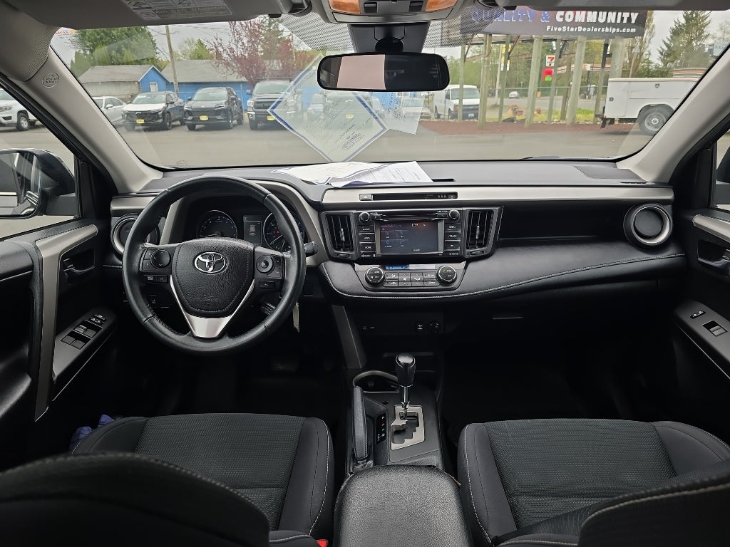 2017 Toyota RAV4 XLE