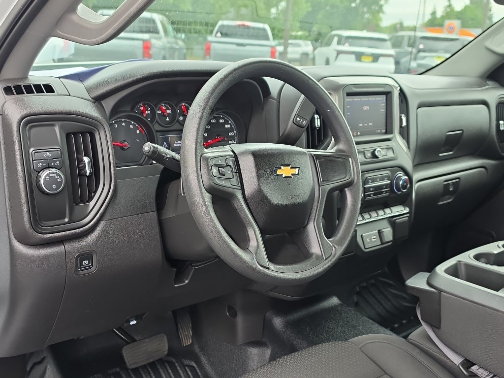 2025 Chevrolet Silverado 1500 WT
