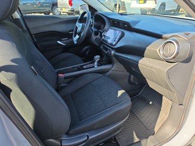 2022 Nissan Kicks SV Xtronic CVT