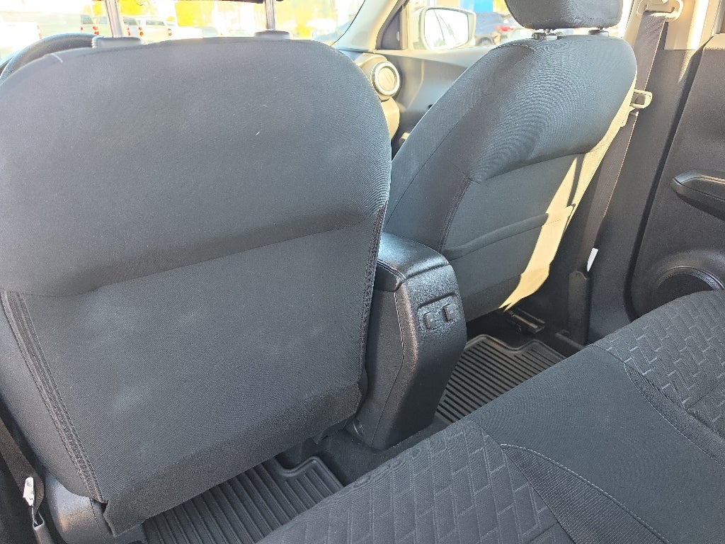 2022 Nissan Kicks SV Xtronic CVT