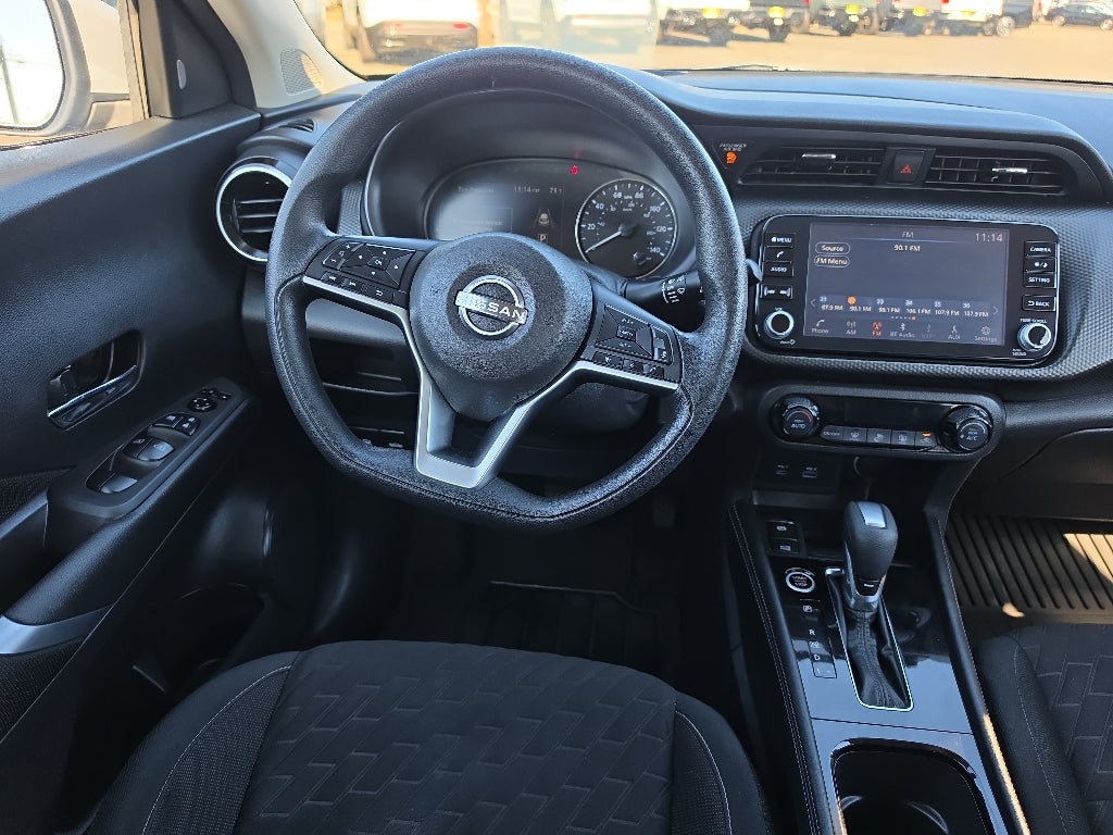 2022 Nissan Kicks SV Xtronic CVT