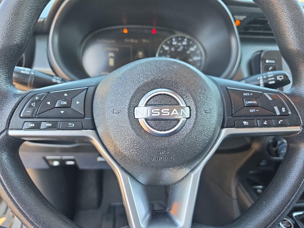 2022 Nissan Kicks SV Xtronic CVT
