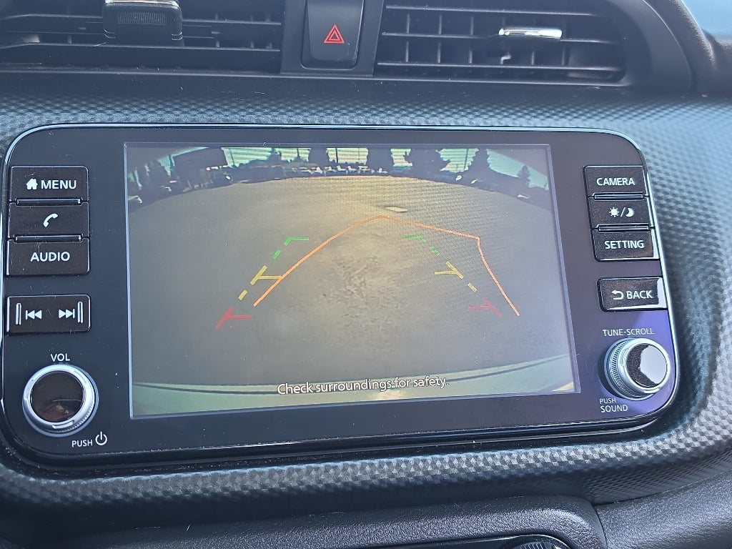 2022 Nissan Kicks SV Xtronic CVT