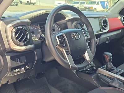 2022 Toyota Tacoma 4WD SR
