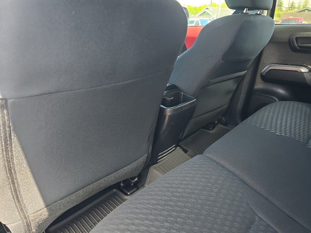 2022 Toyota Tacoma 4WD SR