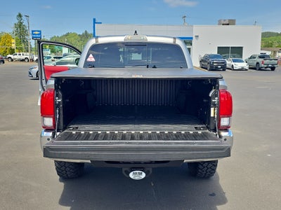 2022 Toyota Tacoma 4WD SR