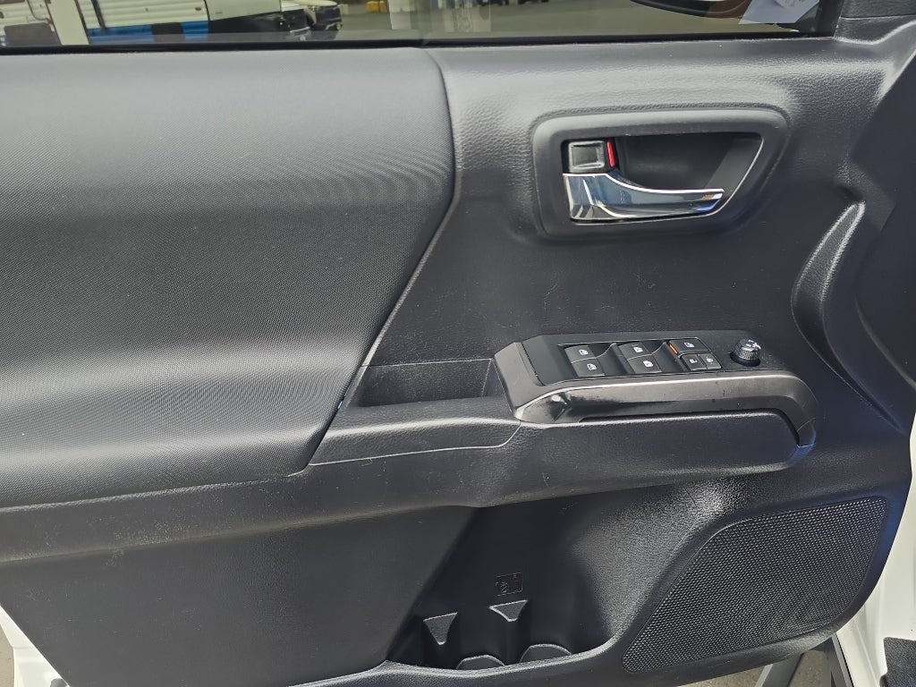 2021 Toyota Tacoma 4WD SR