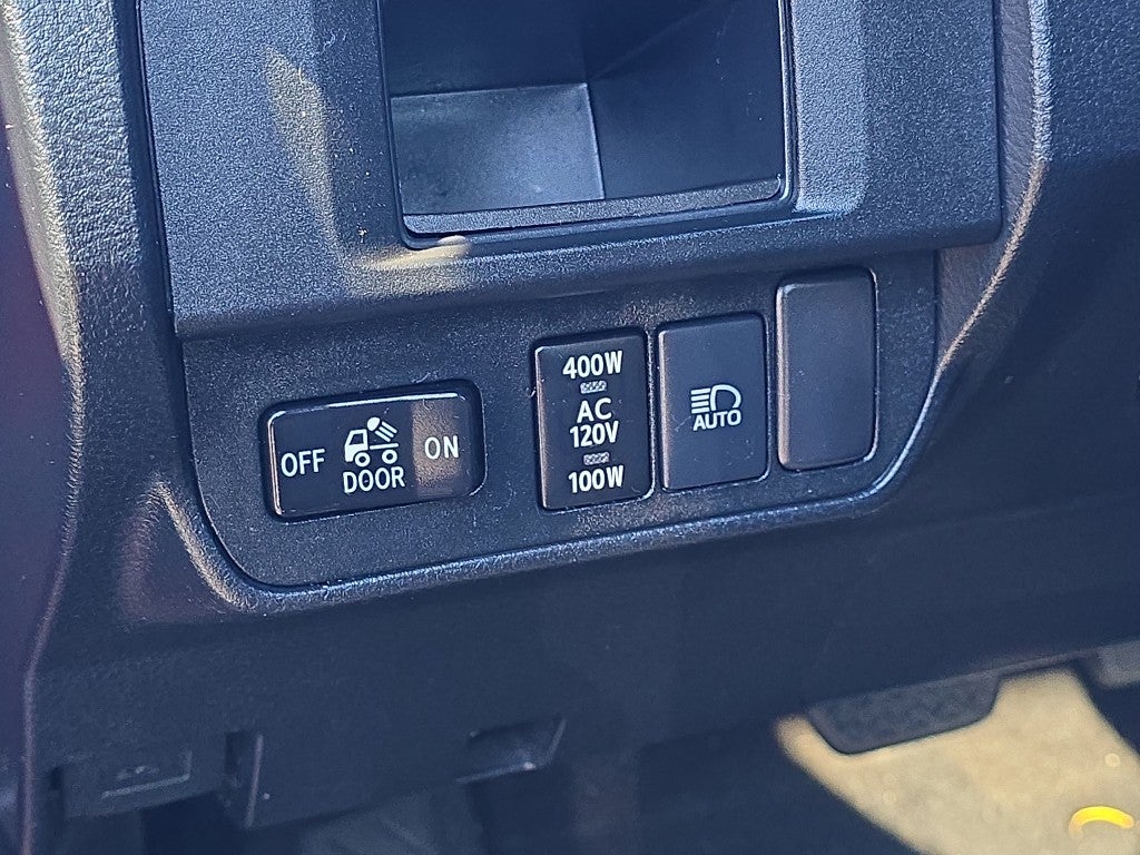 2019 Toyota Tacoma 4WD SR