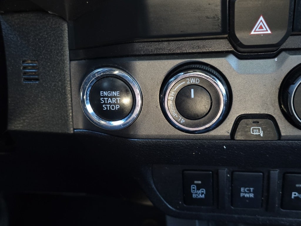 2019 Toyota Tacoma 4WD SR