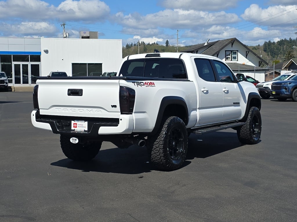 2022 Toyota Tacoma 4WD SR5