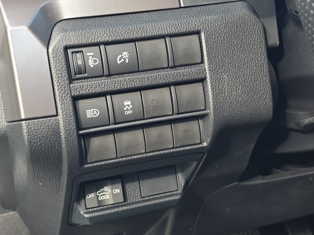 2026 Toyota Tacoma 4WD SR5