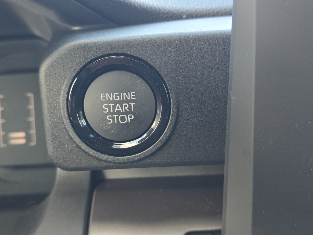 2026 Toyota Tacoma 4WD SR5