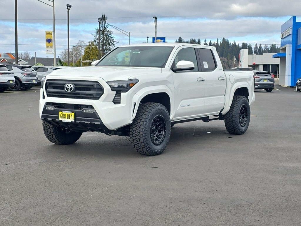 2026 Toyota Tacoma 4WD SR5