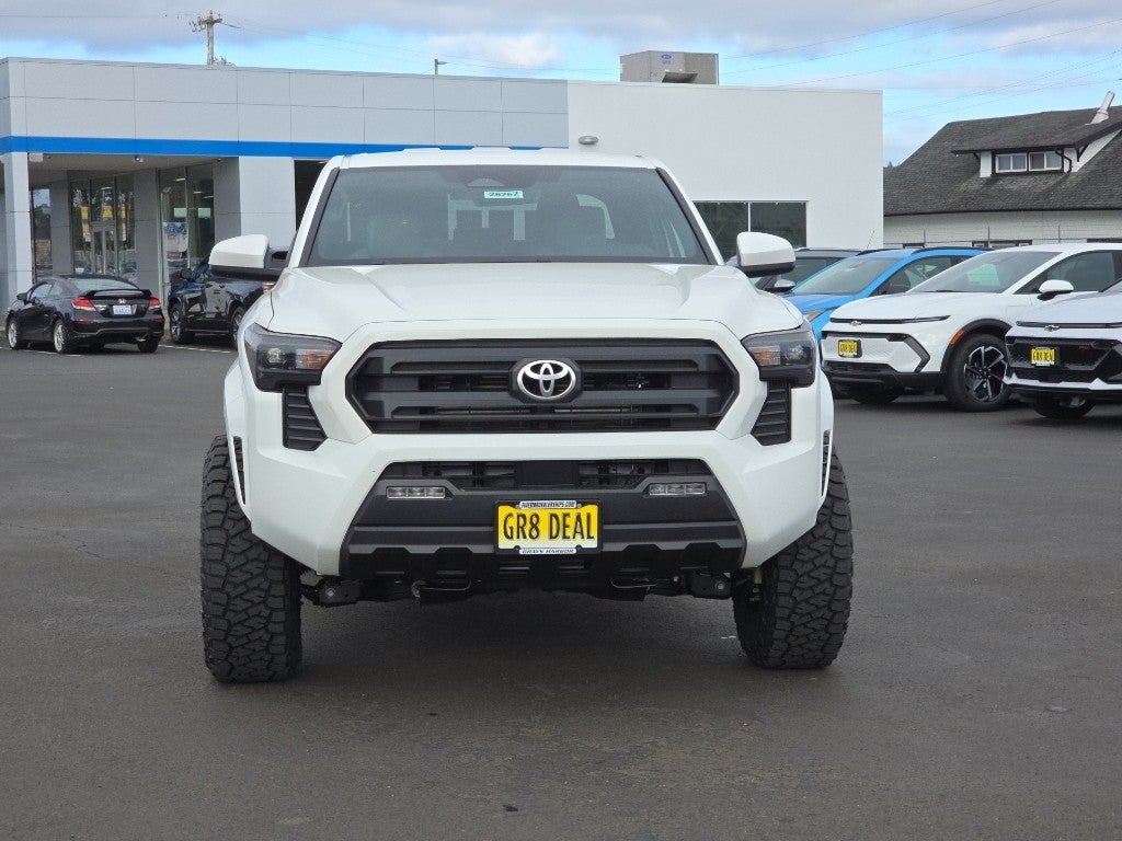 2026 Toyota Tacoma 4WD SR5