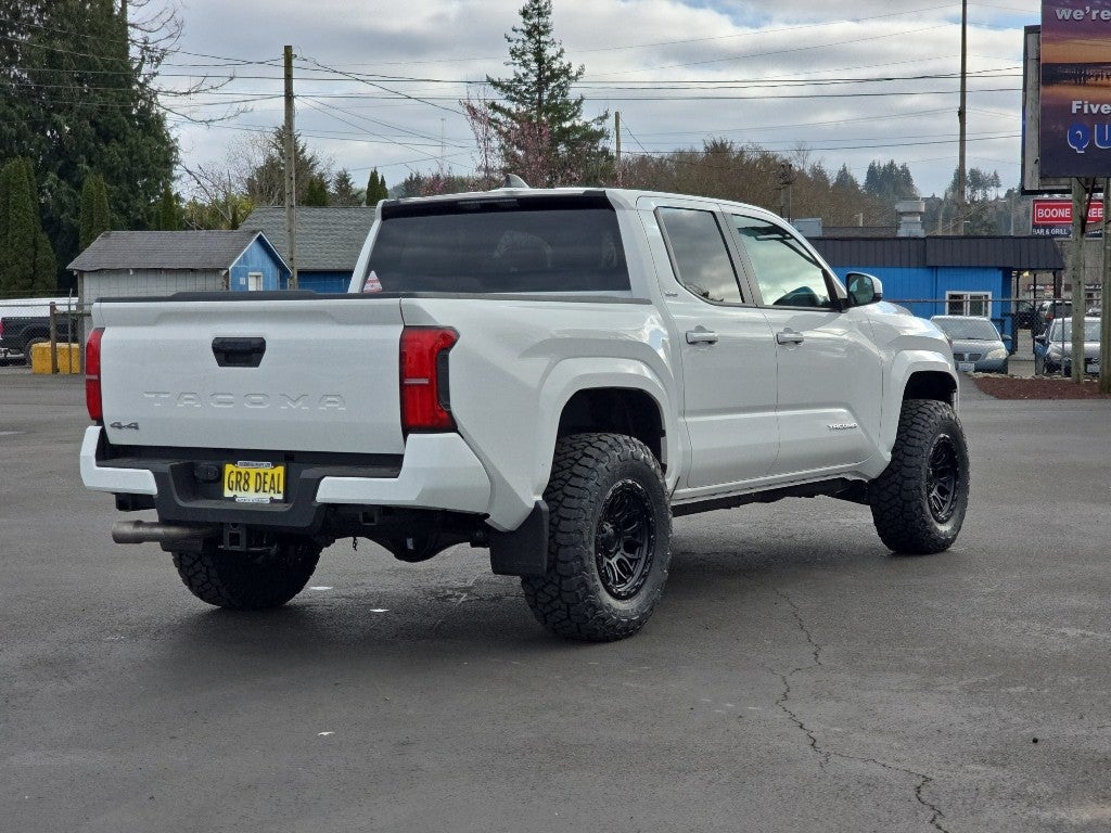 2026 Toyota Tacoma 4WD SR5